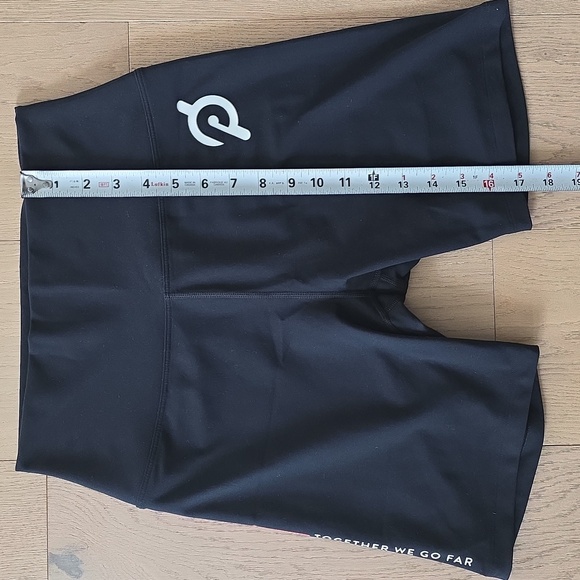 PELOTON SHORTS - Picture 8 of 8